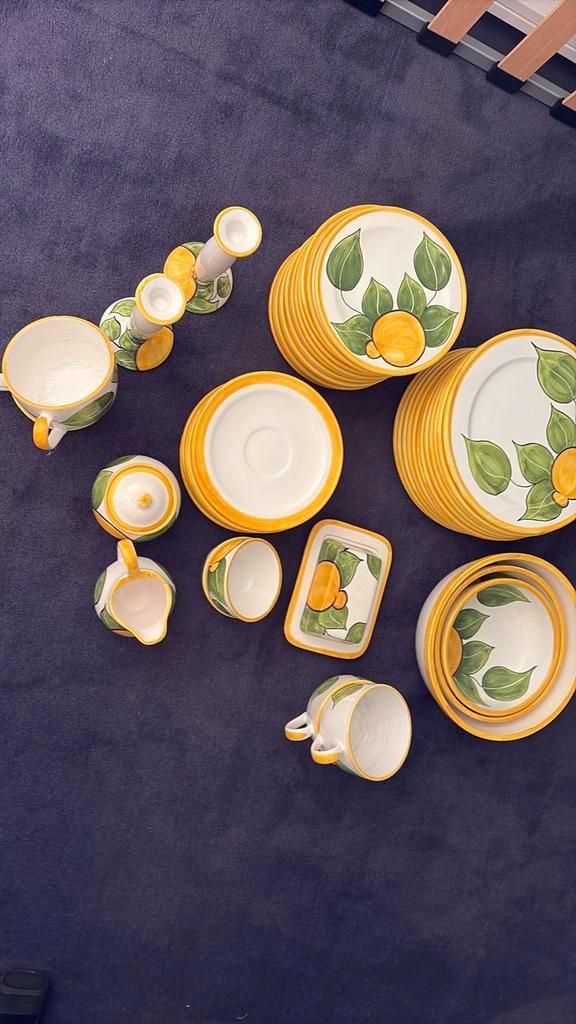 Servies citroenen met de hand geschilderd, Huis en Inrichting, Keuken | Servies, Zo goed als nieuw, Bord(en), Ophalen of Verzenden
