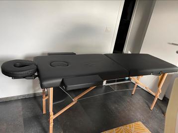 Massagetafel beschikbaar voor biedingen
