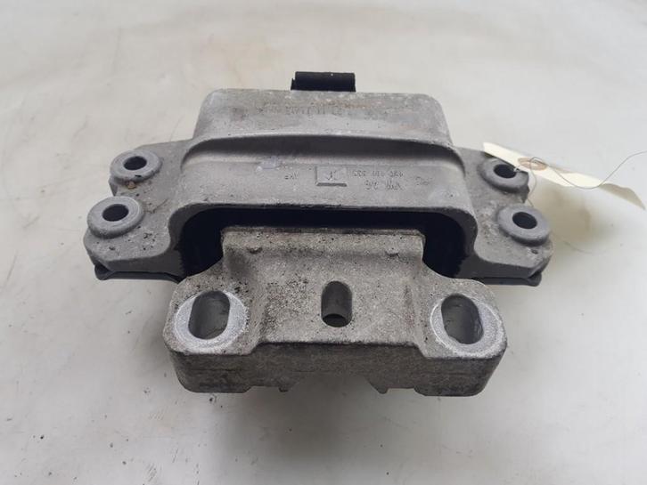 VERSNELLINGSBAKSTEUN Golf VI Cabrio (1K) (|1K0199555CA|), Auto-onderdelen, Ophanging en Onderstel, Volkswagen, Gebruikt