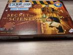 Escape room the game, puzzle:: secret of the scientist, Hobby en Vrije tijd, Gezelschapsspellen | Bordspellen, Ophalen of Verzenden