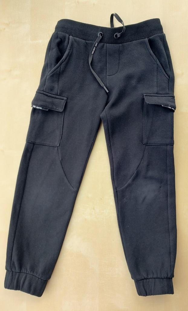 Zwarte stoere joggingbroek someone, maat 134, Kinderen en Baby's, Kinderkleding | Maat 134, Gebruikt, Jongen, Broek, Verzenden