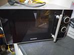 Magnetron solo, Elektronische apparatuur, Microgolfovens, Ophalen, Gebruikt, Microgolfoven, Draaiplateau