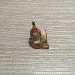 PIN - HENNESSY - COGNAC, Verzamelen, Verzenden, Gebruikt, Merk, Speldje of Pin