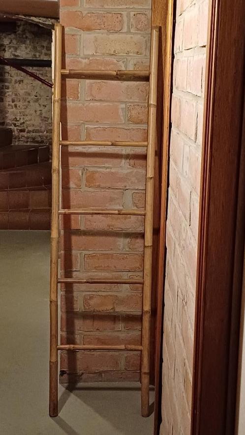 Portant serviettes - bambou, Kleding | Dames, Kledingrekken, Zo goed als nieuw, Ophalen
