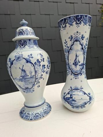 Vazen in Delft Blauw  (Euro 15,-/stuk) beschikbaar voor biedingen