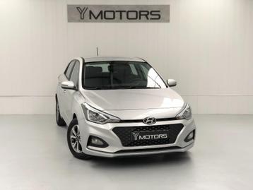 HYUNDAI i20 1.2i ACTIVE FACELIFT CLIM CAMERA APPLE CAR PLAY beschikbaar voor biedingen