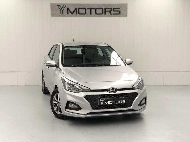 HYUNDAI i20 1.2i ACTIVE FACELIFT CLIM CAMERA APPLE CAR PLAY, Auto's, Hyundai, Bedrijf, Te koop, i20, ABS, Achteruitrijcamera, Airbags