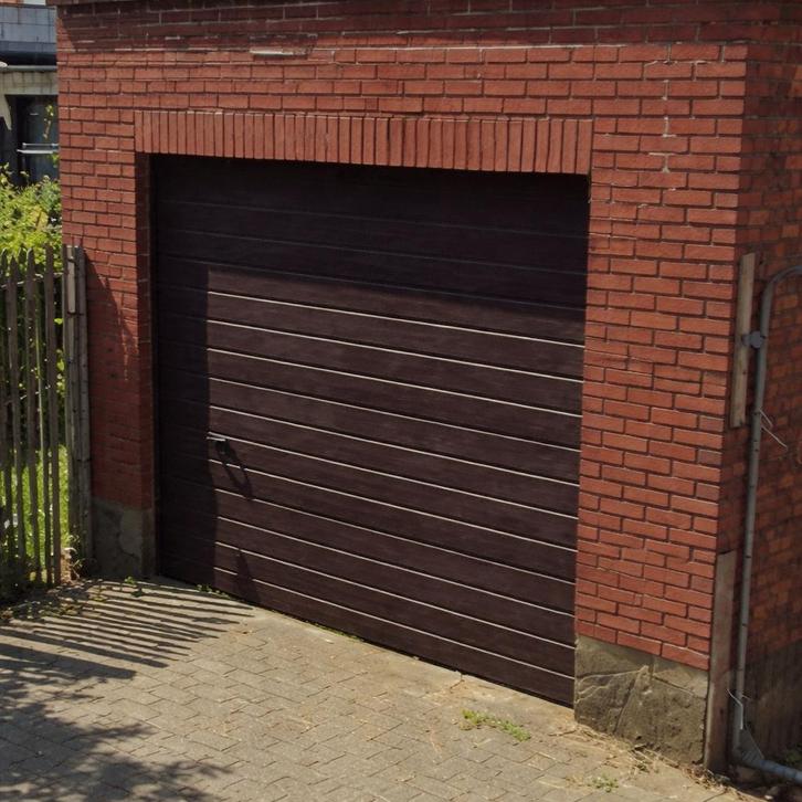 Novoferm Sectionale poort gedemonteerd installatieklaar, Doe-het-zelf en Bouw, Deuren en Vliegenramen, Zo goed als nieuw, Garagedeur