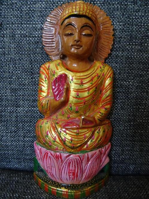 Boeddhabeeld fraai houten Boeddhabeeld Boeddhabeeldje 15 cm, Huis en Inrichting, Woonaccessoires | Boeddhabeelden, Zo goed als nieuw