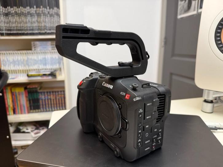 Canon C70 Cinema Camera met 35mm 1.8 lens - in Doos, TV, Hi-fi & Vidéo, Appareils photo numériques, Comme neuf, Compact, Canon