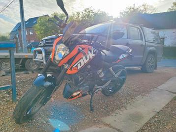 Ktm duke 125 beschikbaar voor biedingen