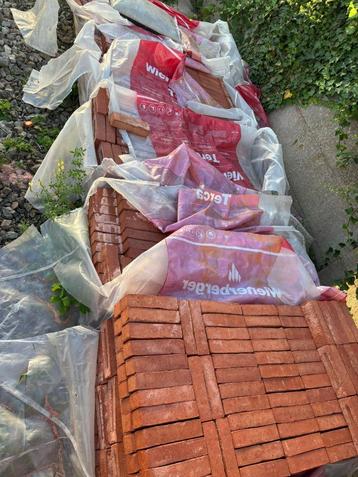 GRATIS! Amfora Rubino Wienerberger - 1 pallet, Enlèvement, Neuf, Briques