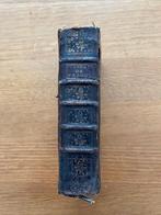 Boek 1790, opgedragen aan de koningin van Frankrijk, L'Offic, Ophalen