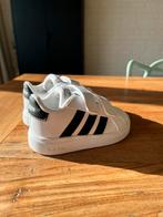 Splinternieuwe Adidas babyschoentjes sneakers - maat 19, Kinderen en Baby's, Babykleding | Schoentjes en Sokjes, Nieuw, Ophalen of Verzenden