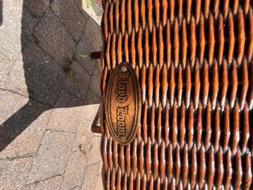 Lloyd Loom stoelen, Enlèvement