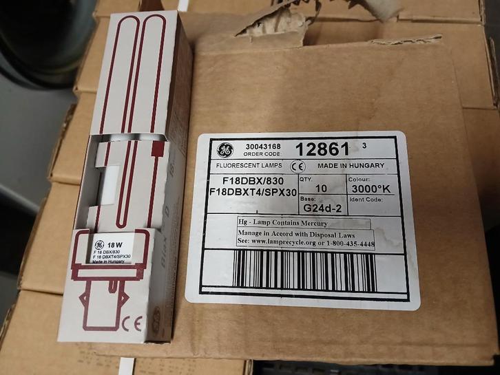 Lamp "Dulux D" 18W/840 of 830 G24D-2 fitting, Huis en Inrichting, Lampen | Losse lampen, Nieuw, Spaarlamp, Minder dan 30 watt