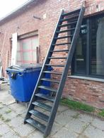 Zware houten trap. 2,5 tot max 3,1m., Doe-het-zelf en Bouw, Ladders en Trappen, Ophalen, Gebruikt, Trap, 2 tot 4 meter