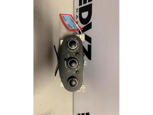 Airco bedieningspaneel van een Renault Twingo, Auto-onderdelen, Airco en Verwarming, Renault, Gebruikt, 3 maanden garantie, Ophalen of Verzenden