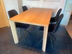 Kleine eetkamertafel in goede staat, Huis en Inrichting, Complete eetkamers, Ophalen, Gebruikt