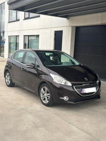 Peugeot 208 tres propre, Achat, Autres couleurs, 5 portes, Particulier