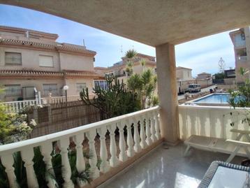 Ruime benedenwoning met garage/ Playa Flamenca beschikbaar voor biedingen