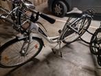 Witte Btwin fiets, Fietsen en Brommers, Fietsen | Dames | Damesfietsen, Ophalen, Zo goed als nieuw