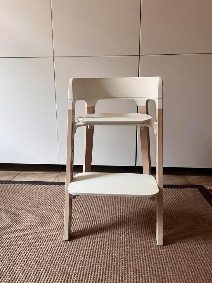 Stokke Steps stoel met bouncer zitje, Kinderen en Baby's, Kinderstoelen, Gebruikt, Meegroeistoel, Ophalen
