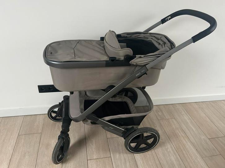 Joolz geo 3 vert sauge, Enfants & Bébés, Poussettes & Combinaisons, Utilisé, Poussette combi, Autres marques, Avec nacelle, Tige de poussée réglable