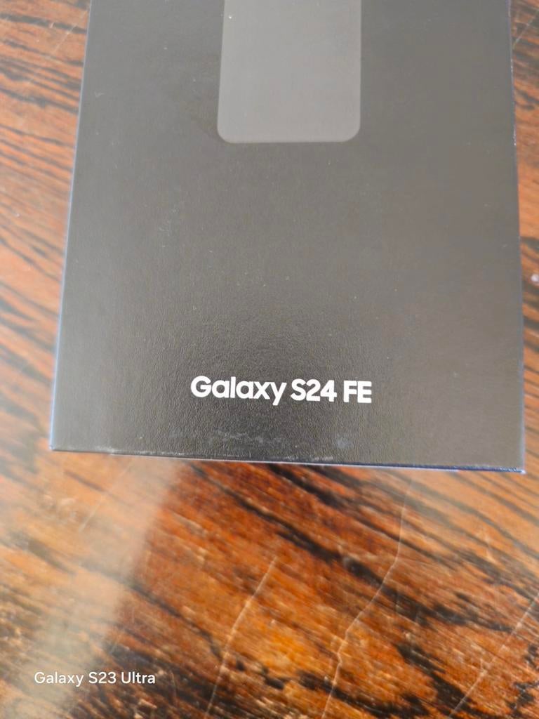 Samsung Galaxy S24 FE 128GB Enterprise Edition, Télécoms, Téléphonie mobile | Samsung, Autres modèles, 10 mégapixels ou plus, Autres couleurs