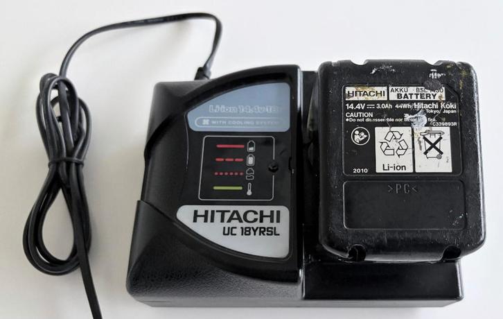 Hitachi batterij BSL1430 + batterijlader UC18YRSL 14.4-18V, TV, Hi-fi & Vidéo, Batteries, Utilisé, Enlèvement ou Envoi