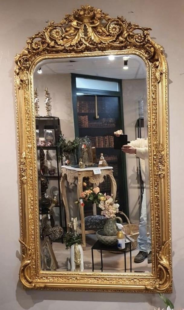 Barok Spiegel met  engelen en bloemen., Ophalen