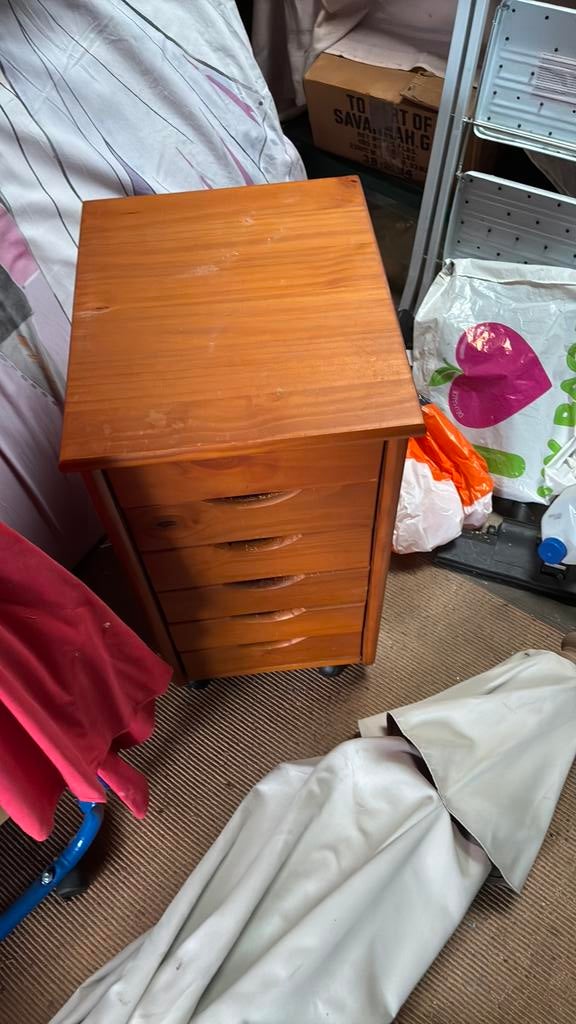 Gratis kastje, Ophalen, Gebruikt