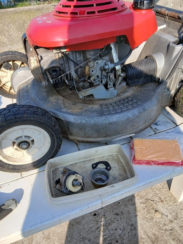 Entretien  et réparation  de machine horticole, Tuin en Terras, Grasmaaiers, Gebruikt, Benzine-grasmaaier, 50 cm of meer, Kooimesmaaier