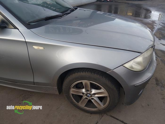 Aile avant droite d'un BMW 1-Serie (A18), Autos : Pièces & Accessoires, -, -, 3 mois de garantie, Utilisé