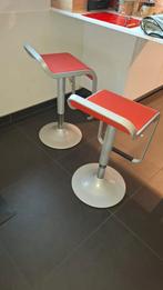 barstoelen, Maison & Meubles, Tabourets de bar, 2 tabourets, Comme neuf, Cuir, 60 à 90 cm
