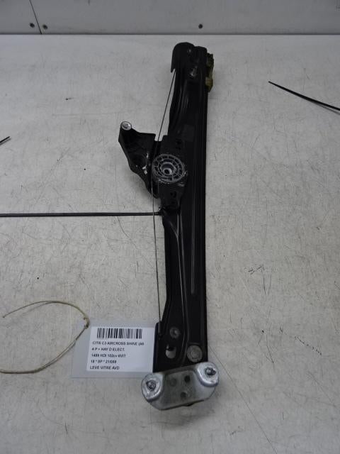 VITRE MECANISME AVANT DROIT Citroën C3 Aircross (2C / 2R), Utilisé, Citroën