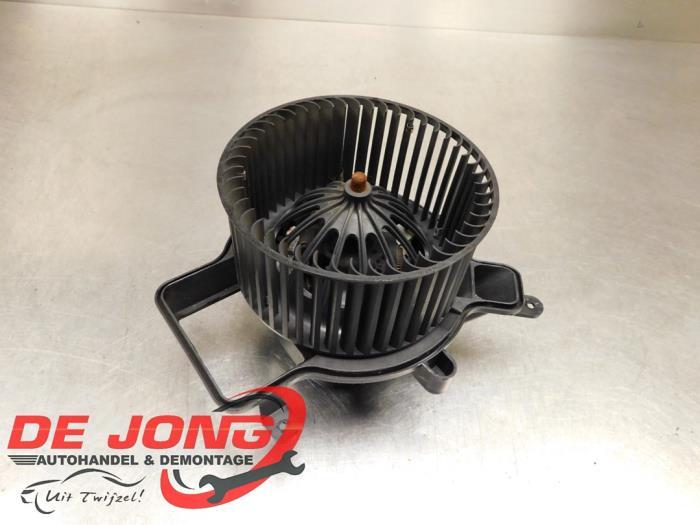 Moteur de ventilation chauffage d'un Peugeot 3008, -, 3 mois de garantie, Utilisé, -