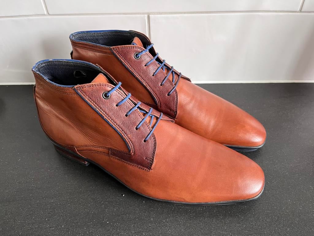 Floris van Bommel herenschoenen maat 10 / 44 H, Bruin, Ophalen of Verzenden, Zo goed als nieuw, Veterschoenen
