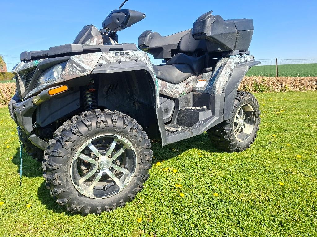 Quad cf moto 850, Motos, Quads & Trikes, Enlèvement