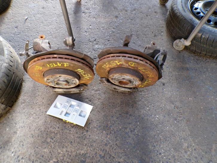 Moyeu avant gauche VW Golf 7 1.4TSi 2012-2017 LP/15316, Autos : Pièces & Accessoires, Suspension & Châssis, Utilisé, Enlèvement