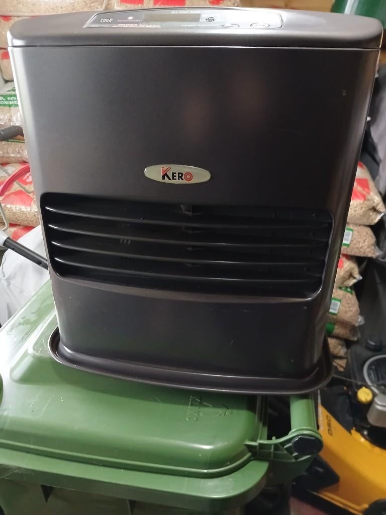 Petroleum kachel, Ophalen, Zo goed als nieuw, Vrijstaand, Petroleumkachel