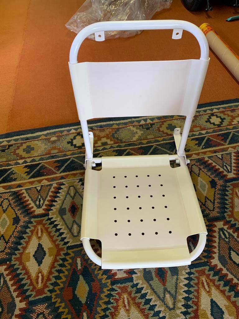 25 euro Nieuwe douchestoel wandmontage opklapbaar van invaca, Divers, Matériel Infirmier, Enlèvement, Comme neuf