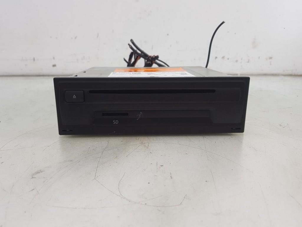 ORDINATEUR MULTIMEDIA Volkswagen Polo VI (AW1), Volkswagen, Utilisé, Lisa.Scalzo@aptiv.com, Aptiv PLC