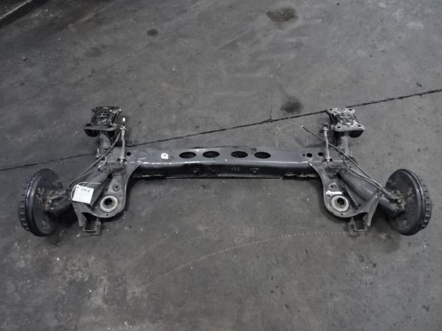 TRAIN ARRIERE Volkswagen Polo VI (AW1) (2Q0501053BP), Autos : Pièces & Accessoires, Volkswagen, Mevr. I. Hauben, Utilisé, Rue de l'Espoir 34 34
4030  GRIVEGNÉE, BE