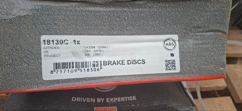 2 disques de frein AR pour Peugeot 308 et Citroen c4/ DS4, Autos : Pièces & Accessoires, Enlèvement, Peugeot