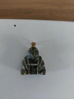 Pendentif jade, Enlèvement