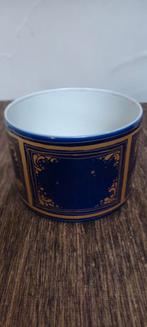 Rosenthal Studio-Linie van Bjorn Wiinblad, Enlèvement