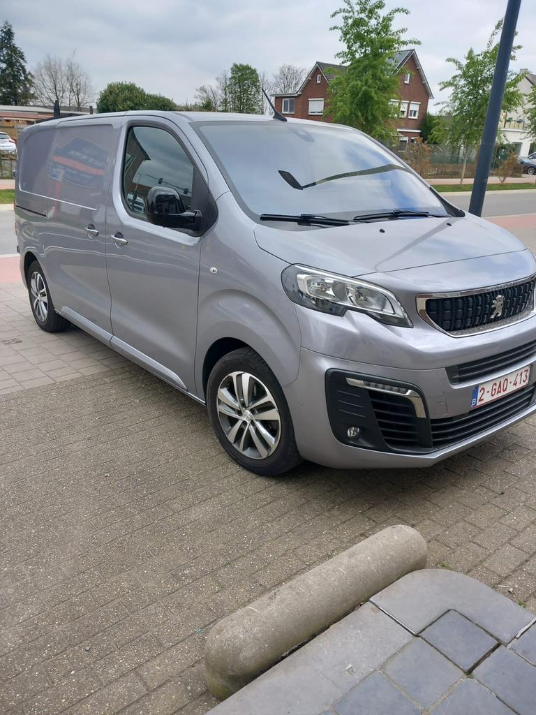 Peugeot expert 2022, Auto's, Bestelwagens en Lichte vracht, Automaat, Achterwielaandrijving, Navigatiesysteem, Leder
