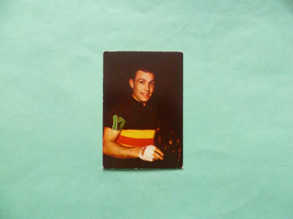 Wielrenners kaarten images cyclisme Suanet M. Van Geneugden, Verzenden, Gebruikt