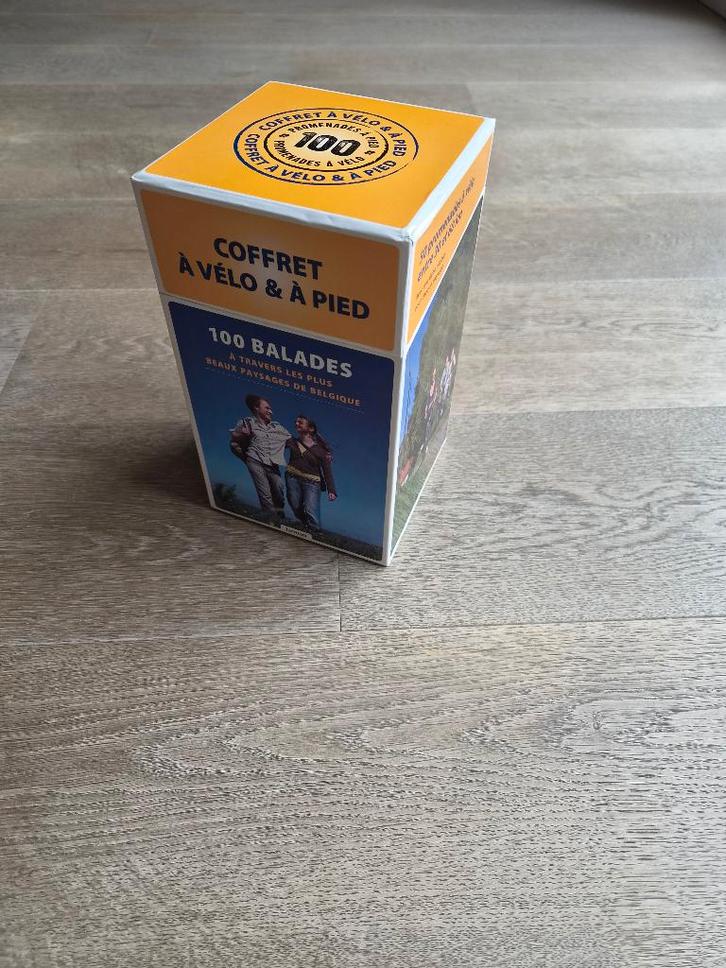 coffret à vélo & à pied, Boeken, Hobby en Vrije tijd, Nieuw, Overige onderwerpen, Geschikt voor kinderen, Ophalen